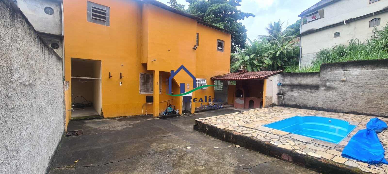 Casa à venda com 3 quartos, 110m² - Foto 2