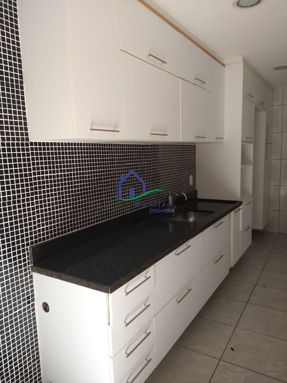 Apartamento à venda com 2 quartos, 60m² - Foto 7