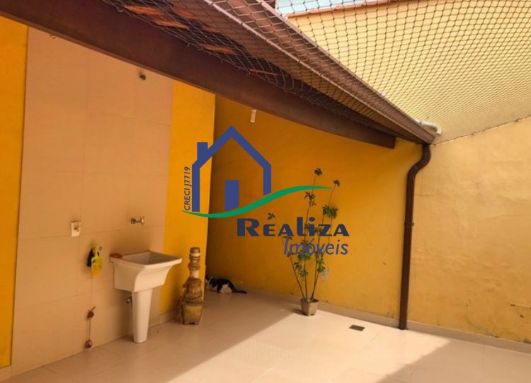 Casa à venda com 4 quartos, 220m² - Foto 17