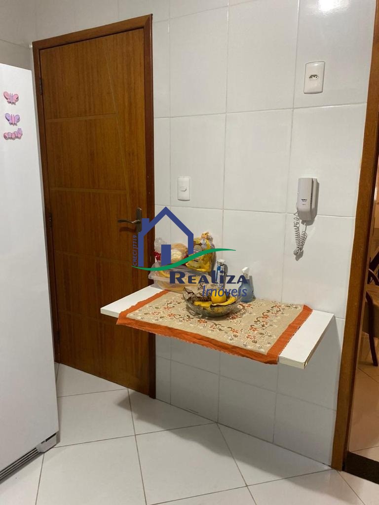 Apartamento à venda com 2 quartos, 70m² - Foto 10