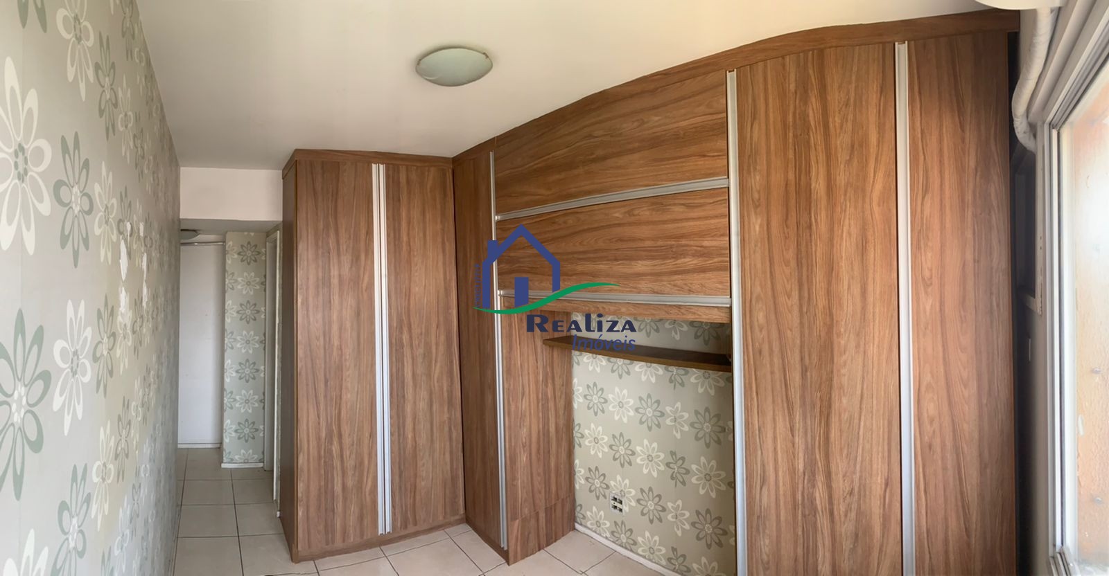 Apartamento à venda com 3 quartos, 78m² - Foto 1