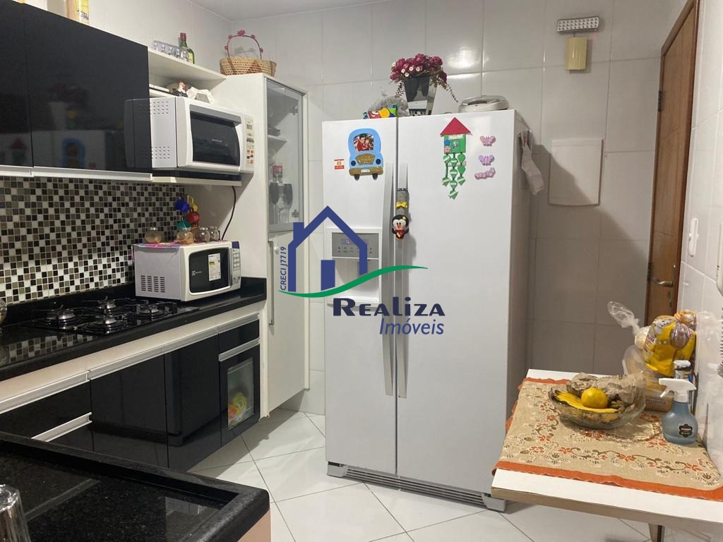 Apartamento à venda com 2 quartos, 70m² - Foto 7