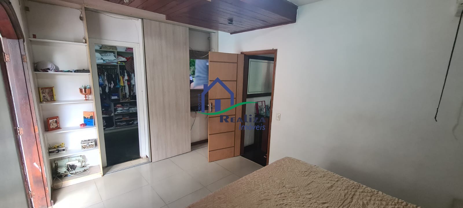 Casa à venda com 3 quartos, 110m² - Foto 17