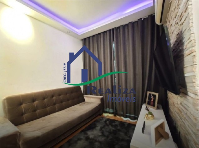 Apartamento à venda com 2 quartos, 70m² - Foto 2