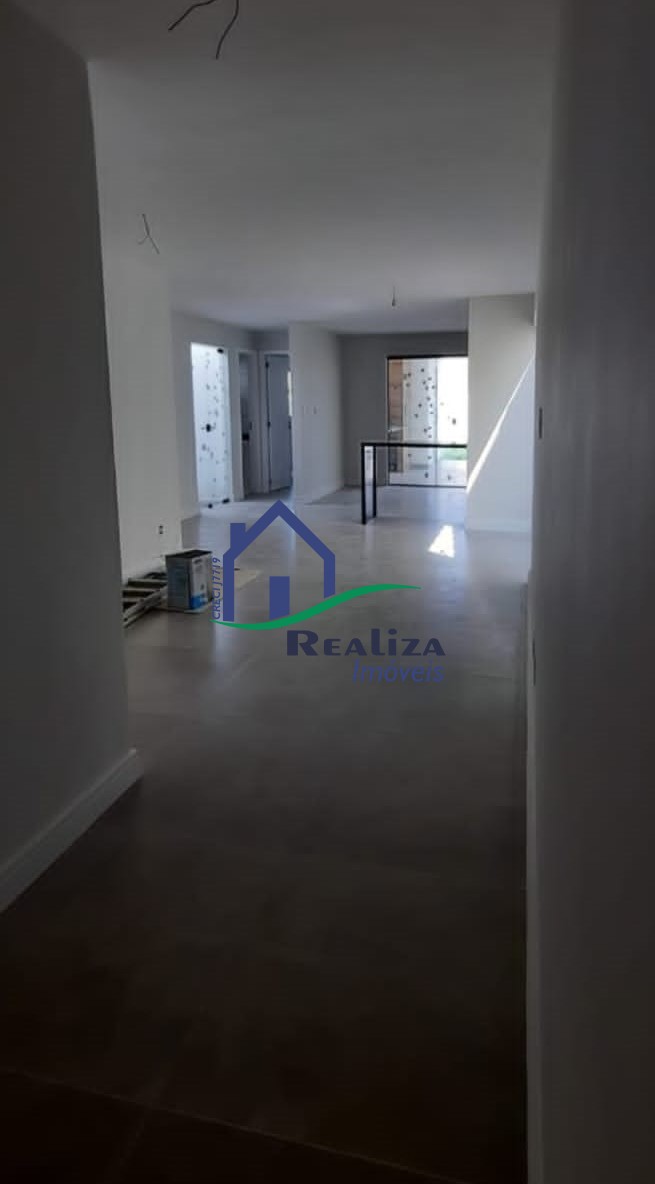 Casa à venda com 3 quartos, 300m² - Foto 5