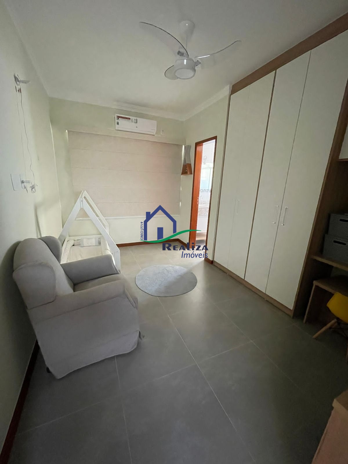 Casa à venda com 4 quartos, 190m² - Foto 9