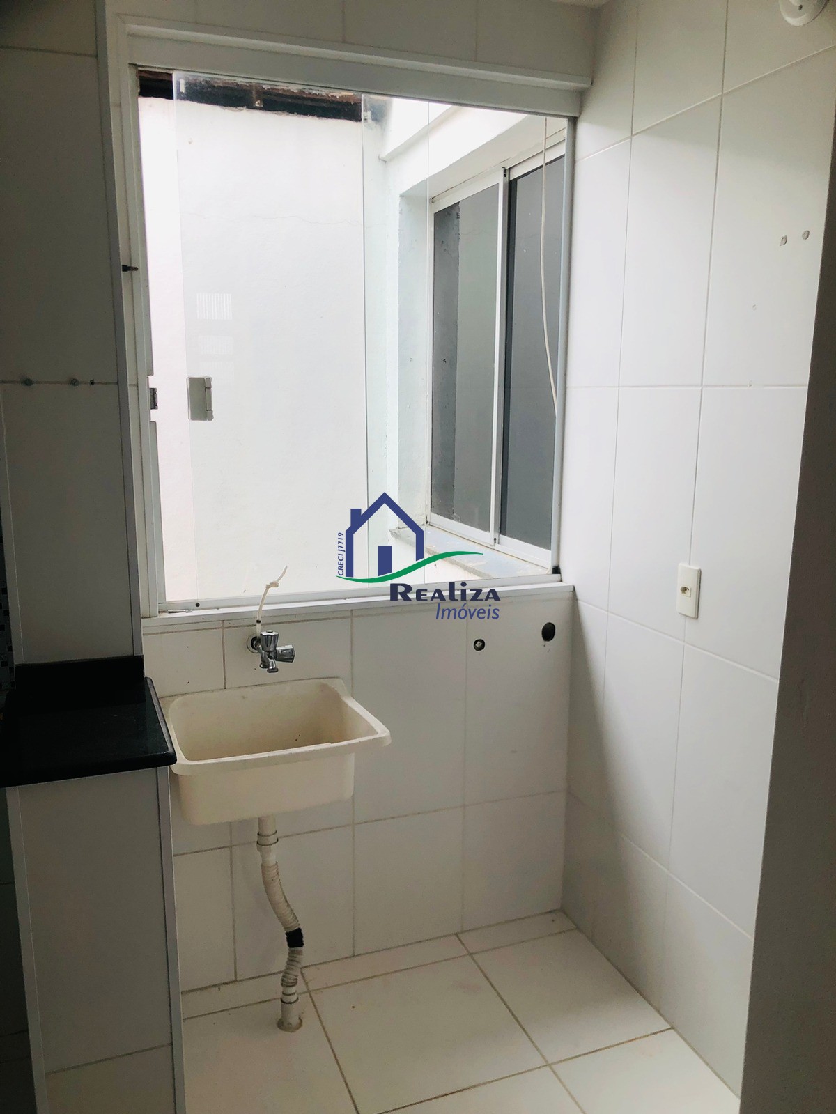 Apartamento à venda com 2 quartos, 60m² - Foto 15