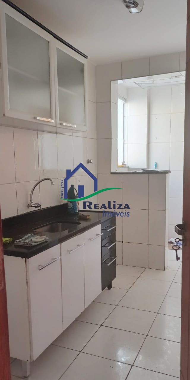 Apartamento à venda com 2 quartos, 45m² - Foto 9