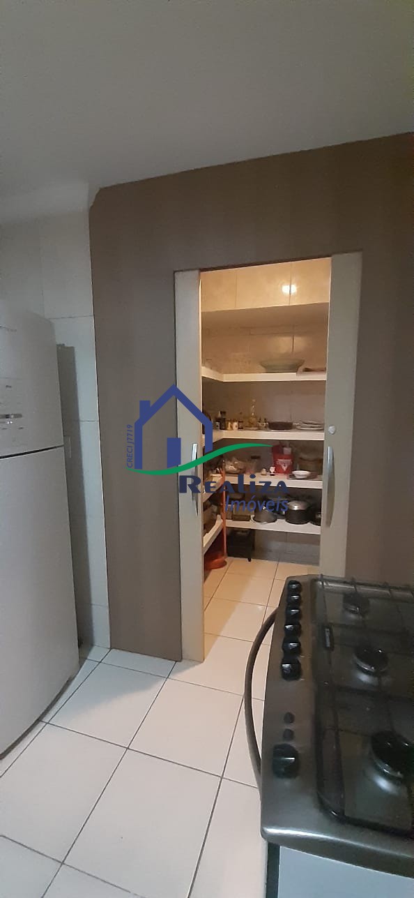 Casa à venda com 3 quartos, 98m² - Foto 8