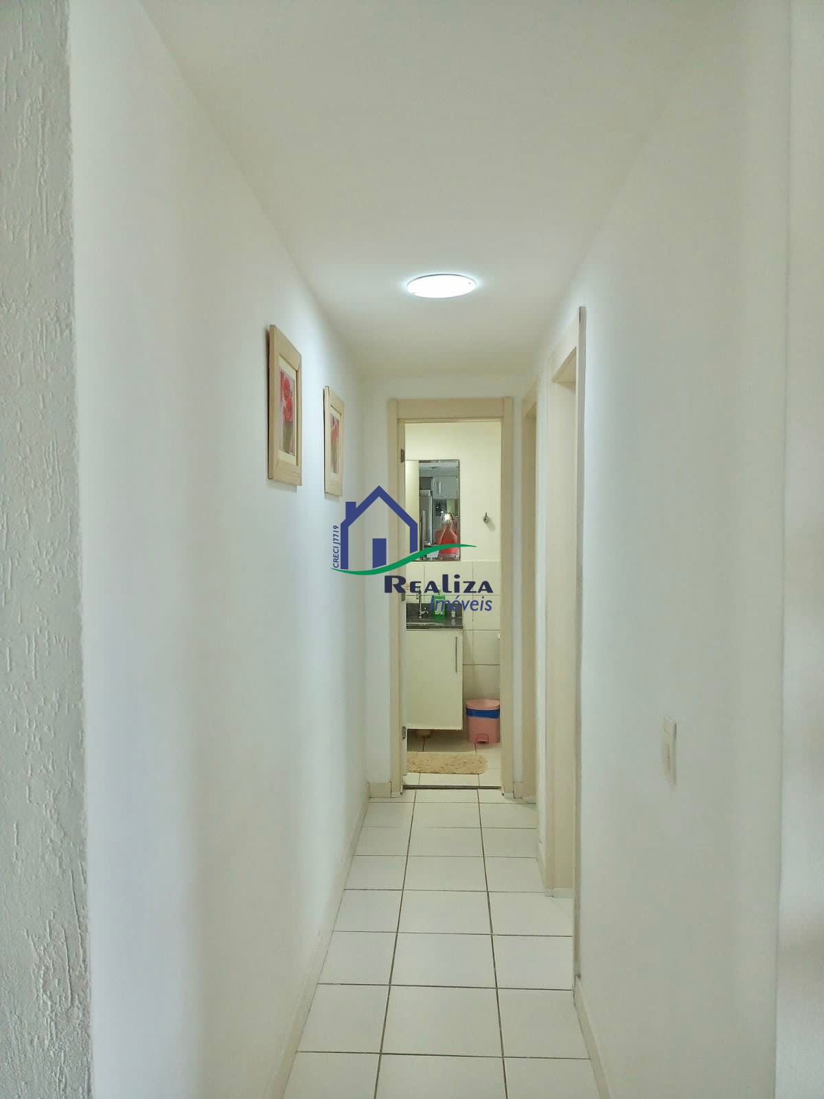 Apartamento à venda com 2 quartos, 65m² - Foto 9