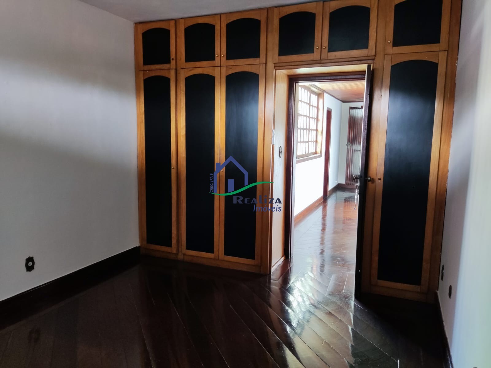 Casa à venda com 4 quartos, 500m² - Foto 16