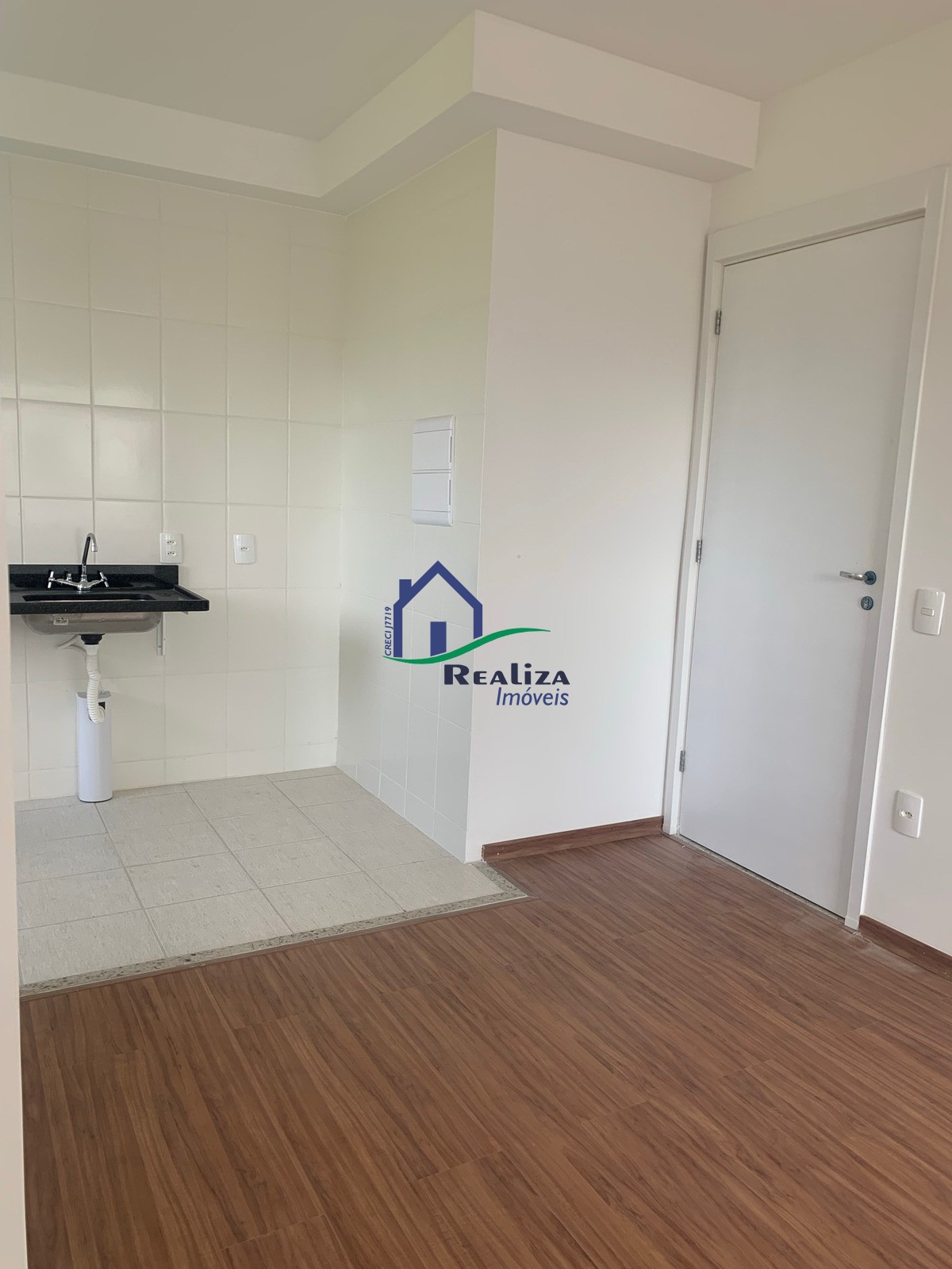 Apartamento à venda com 2 quartos, 45m² - Foto 1