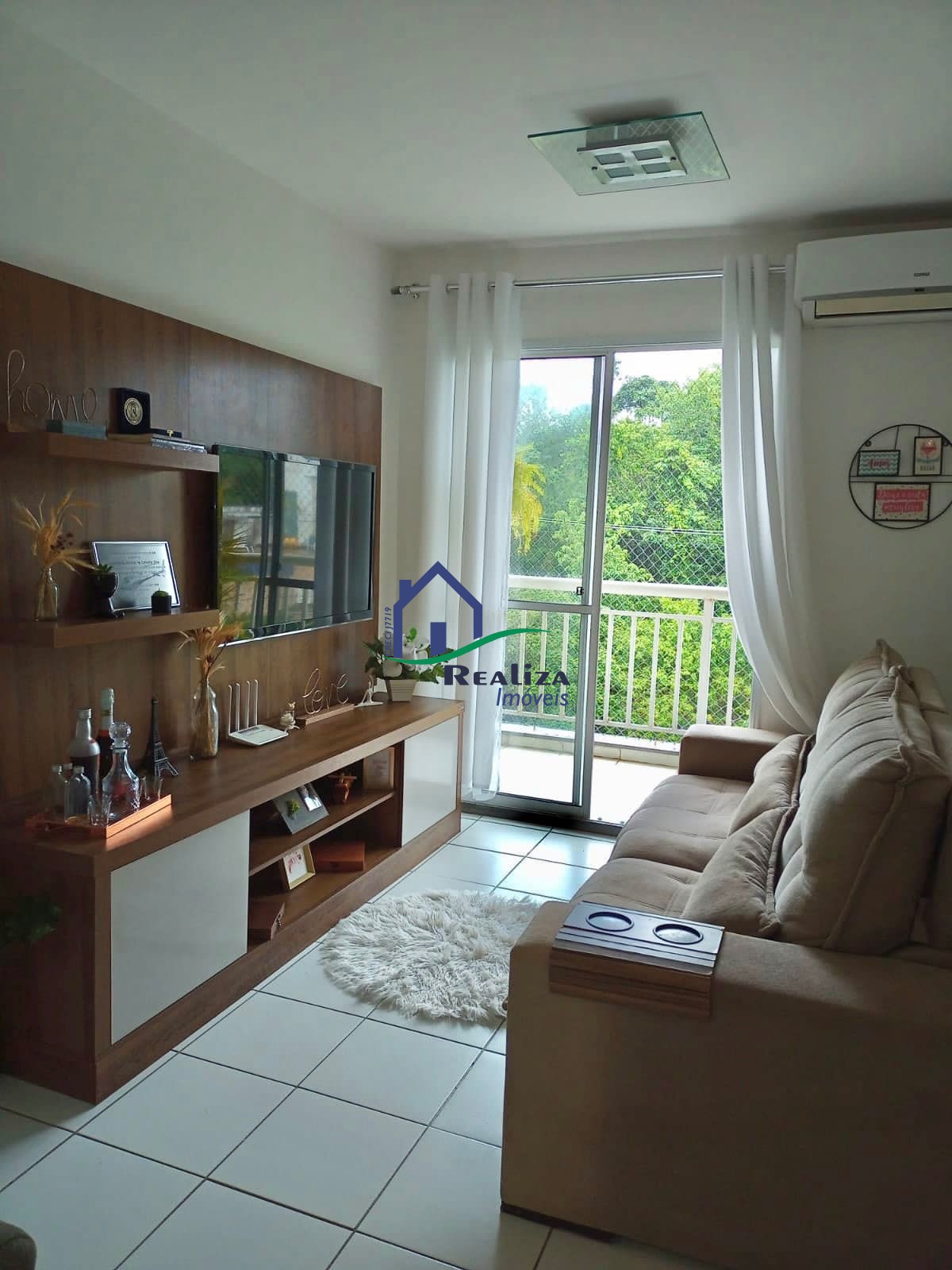 Apartamento à venda com 2 quartos, 65m² - Foto 1