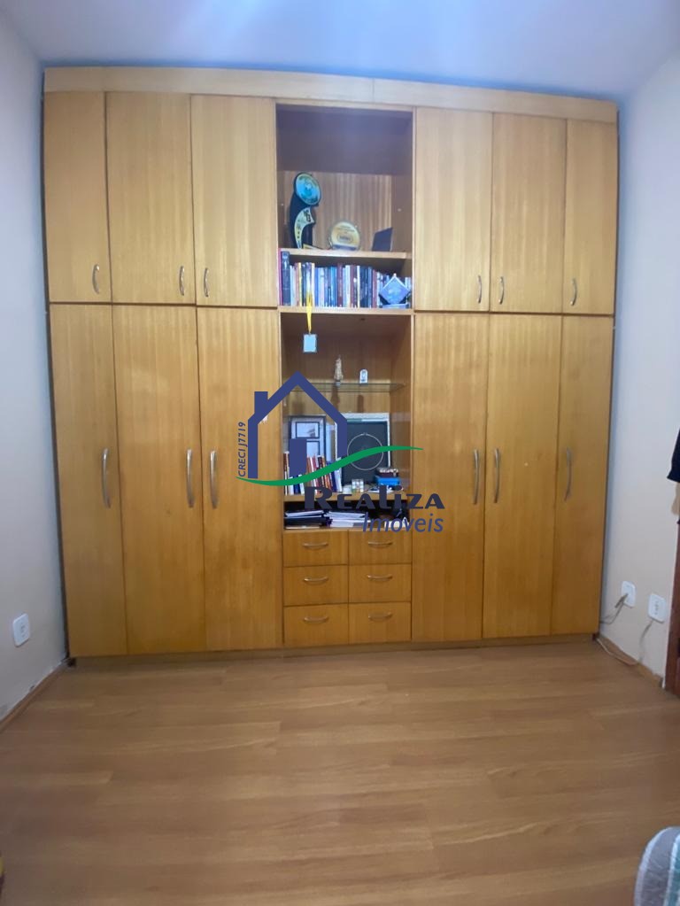 Casa à venda com 3 quartos, 360m² - Foto 27