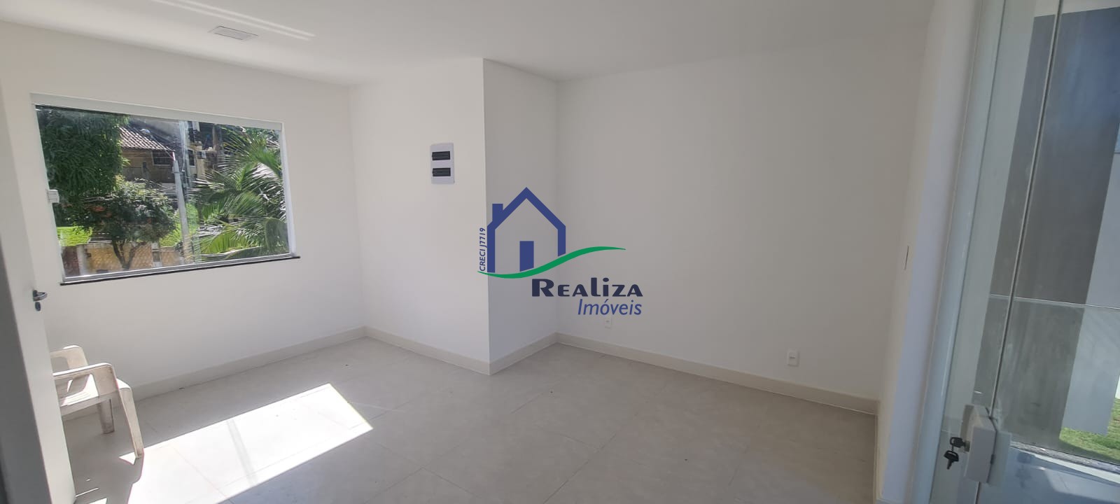 Casa à venda com 3 quartos, 121m² - Foto 14