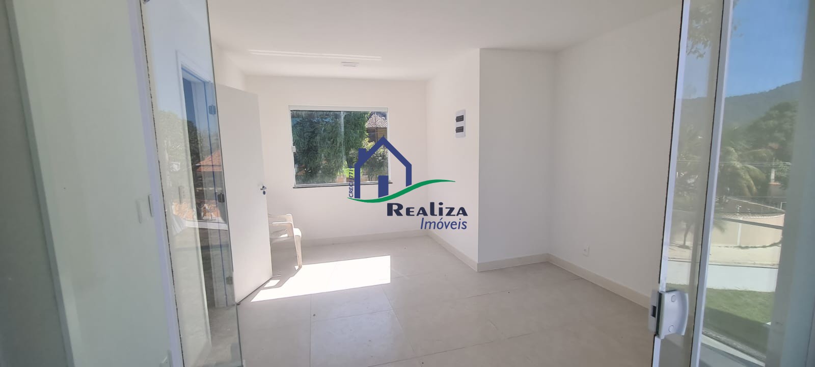 Casa à venda com 3 quartos, 121m² - Foto 12