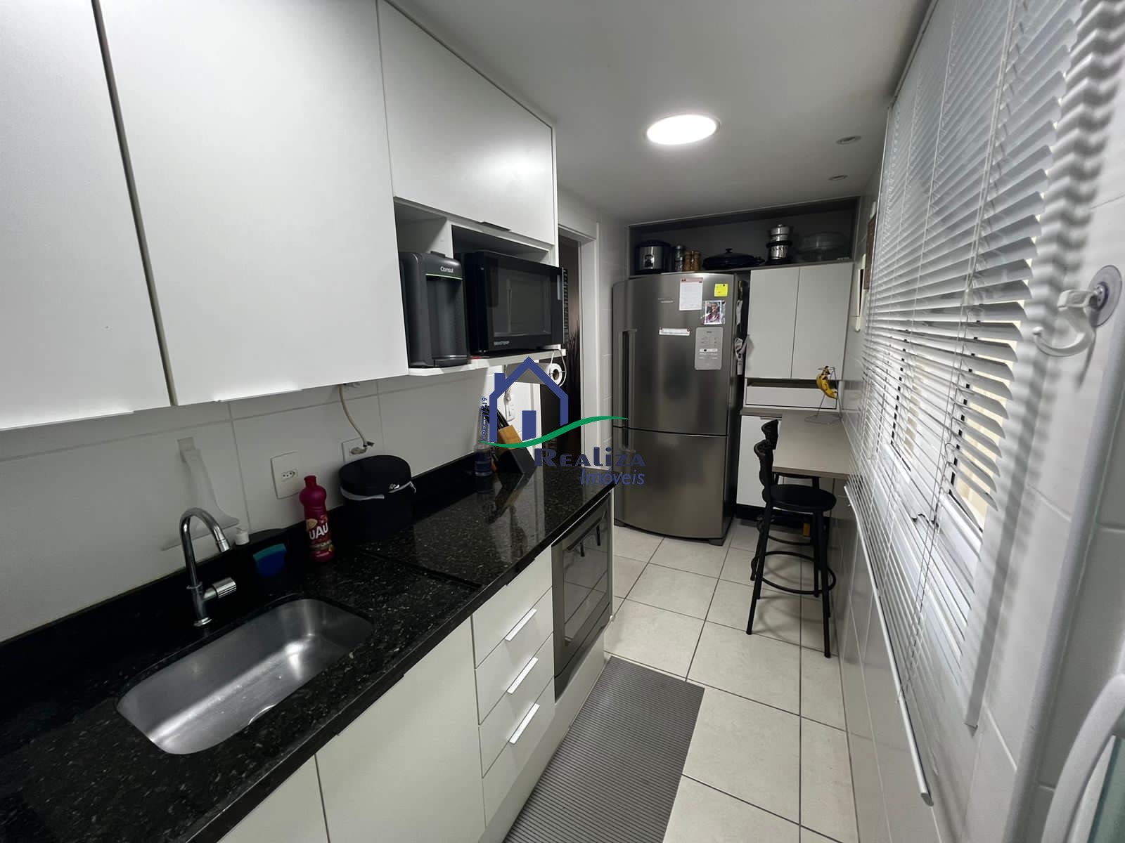 Apartamento à venda com 2 quartos, 60m² - Foto 31