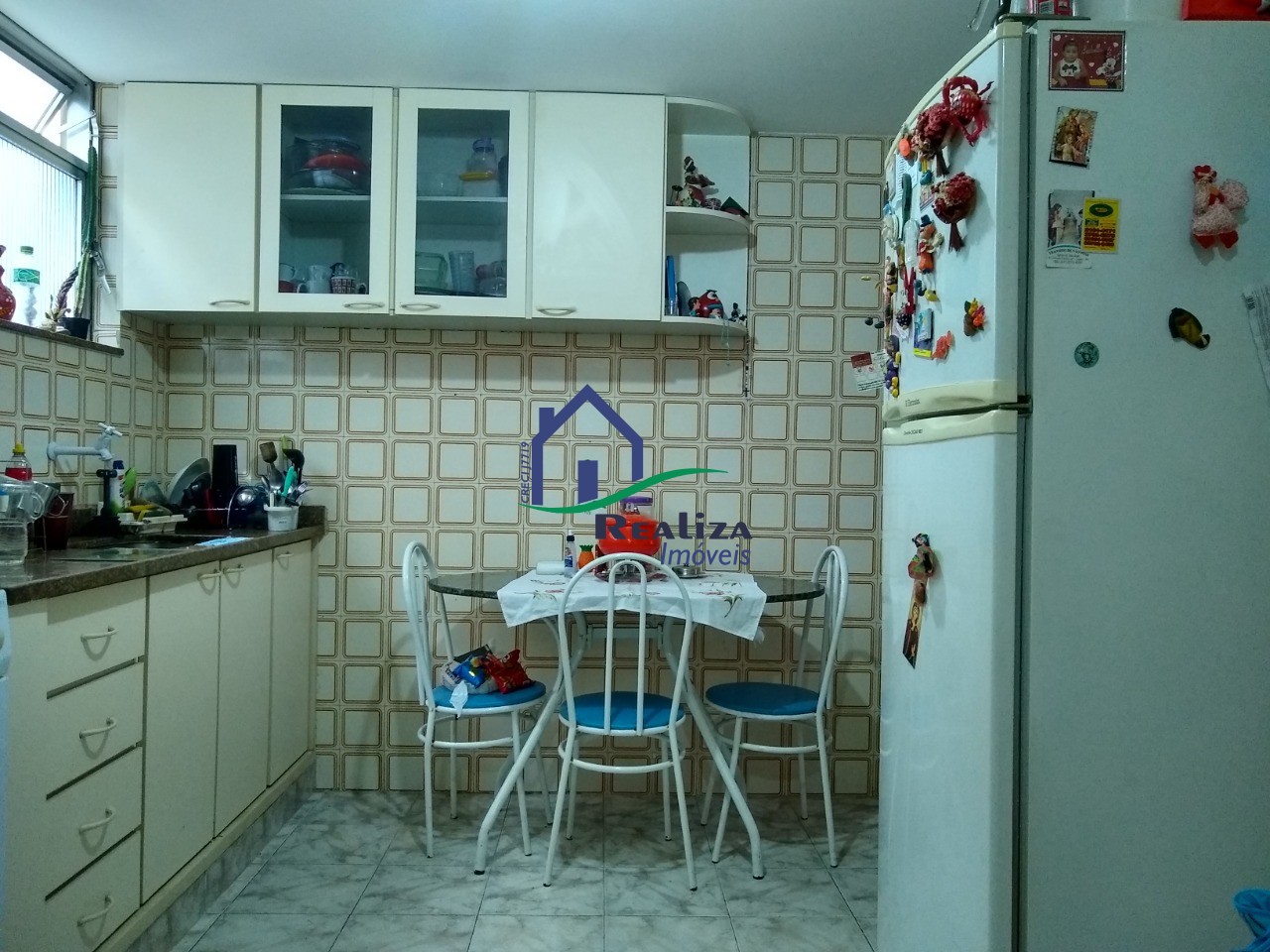 Apartamento à venda com 2 quartos, 72m² - Foto 13