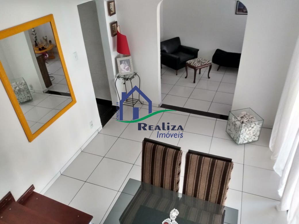 Casa à venda com 4 quartos, 180m² - Foto 12