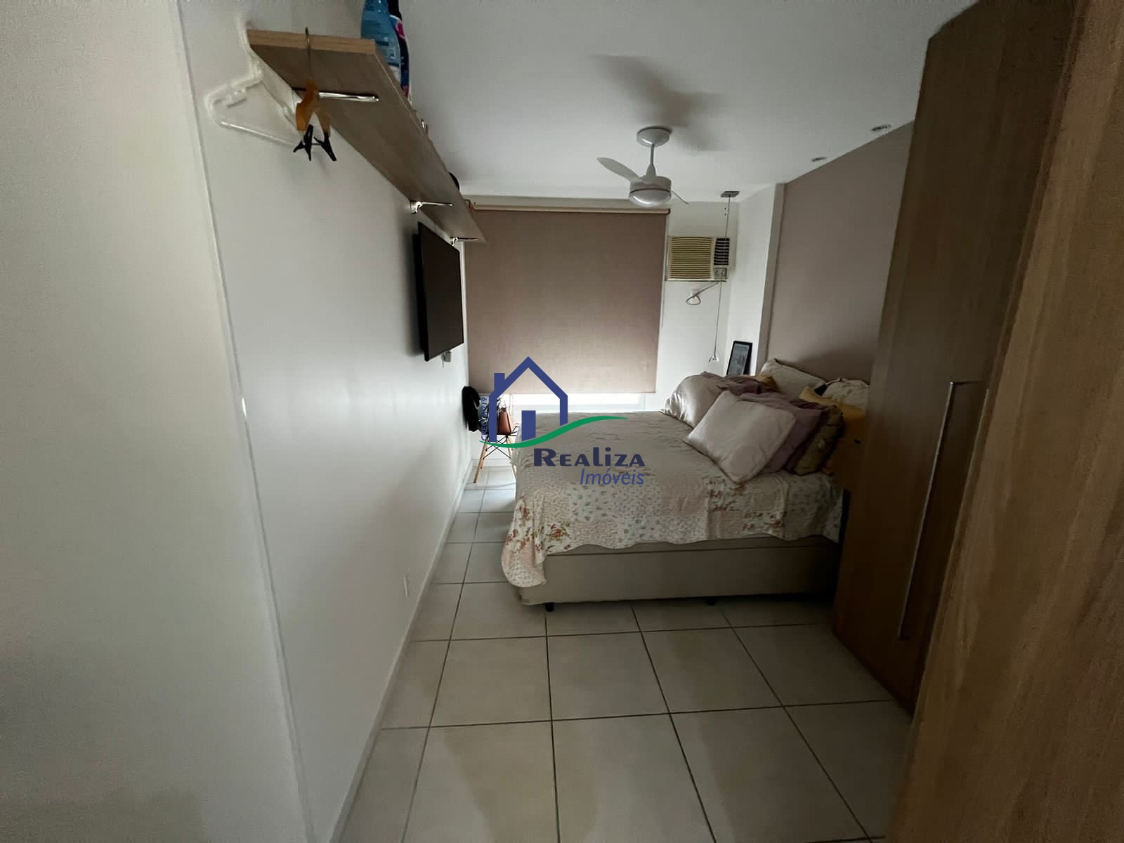 Apartamento à venda com 2 quartos, 60m² - Foto 4