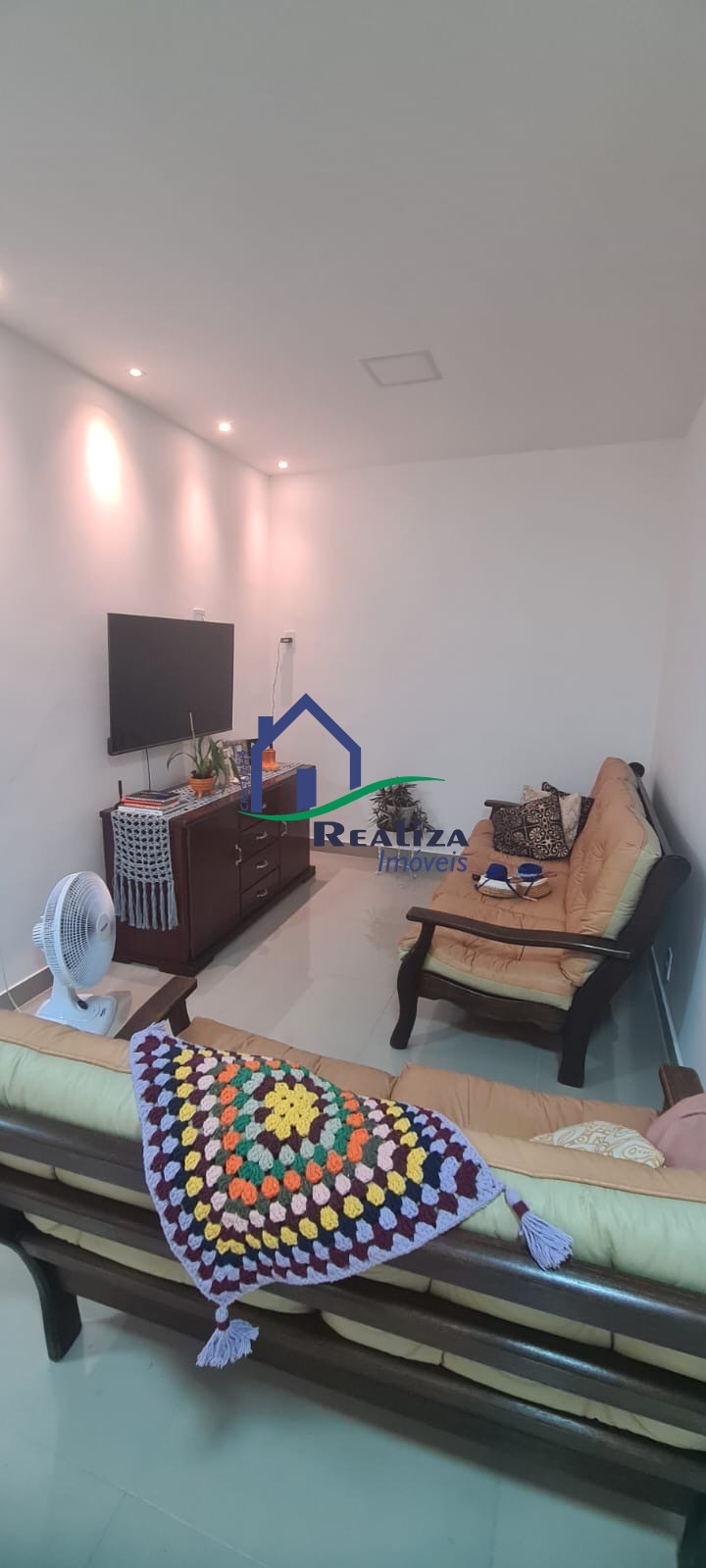 Casa à venda com 2 quartos, 92m² - Foto 12