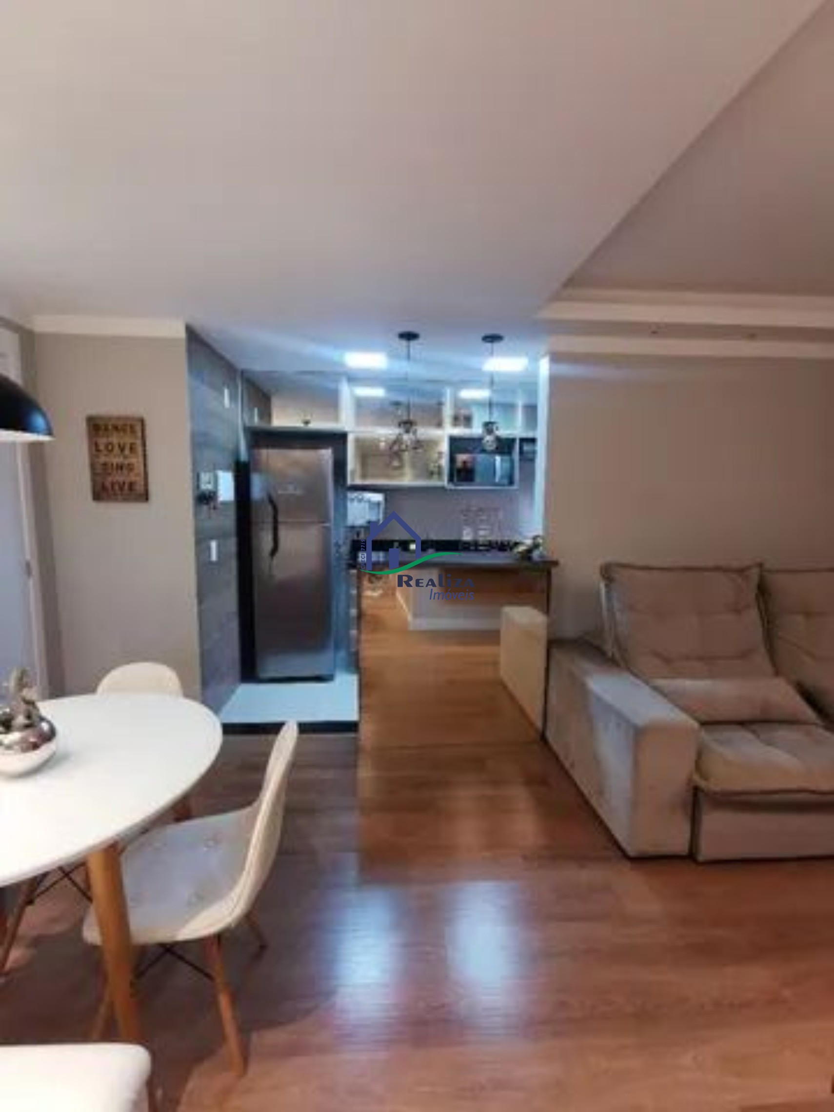 Apartamento à venda com 2 quartos, 60m² - Foto 3