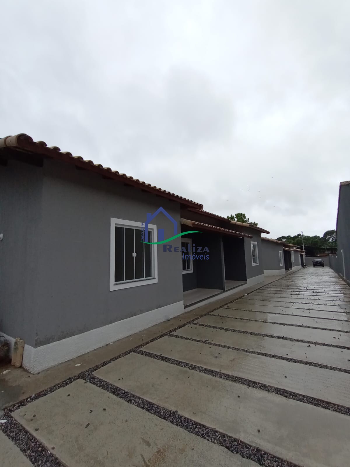 Casa à venda com 2 quartos, 60m² - Foto 1