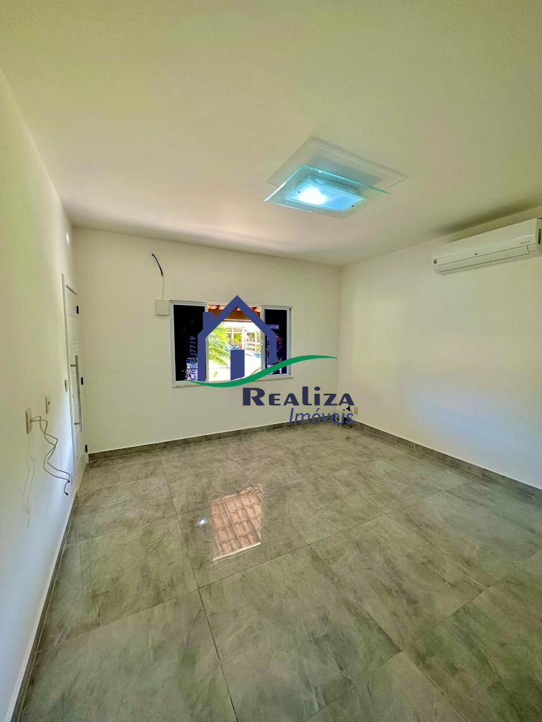 Casa à venda com 3 quartos, 250m² - Foto 10