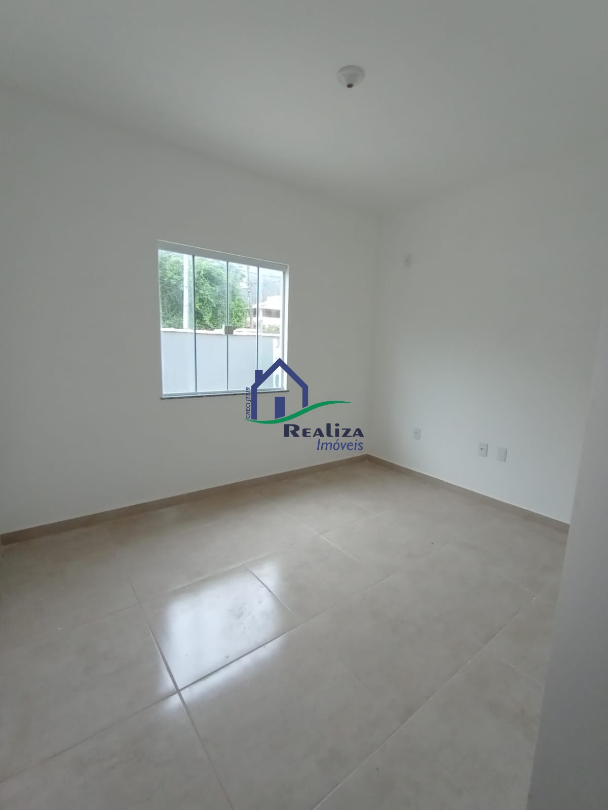 Casa à venda com 2 quartos, 60m² - Foto 10