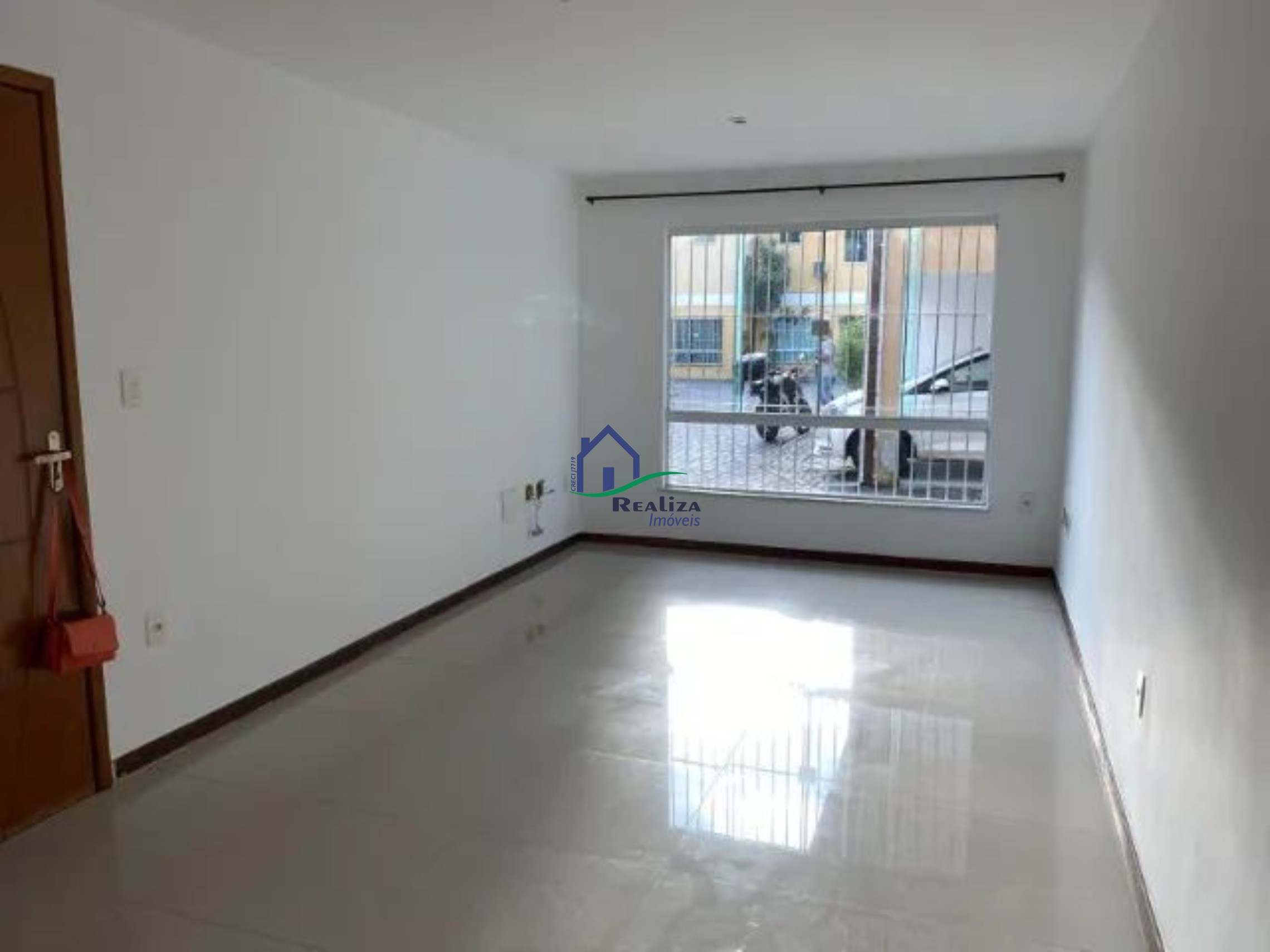 Casa à venda com 4 quartos, 116m² - Foto 4