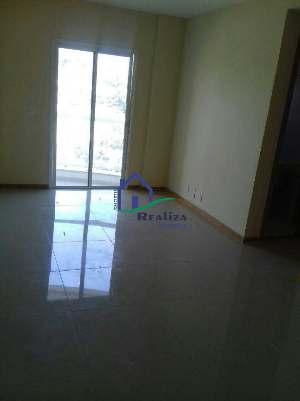 Apartamento à venda com 2 quartos, 49m² - Foto 2