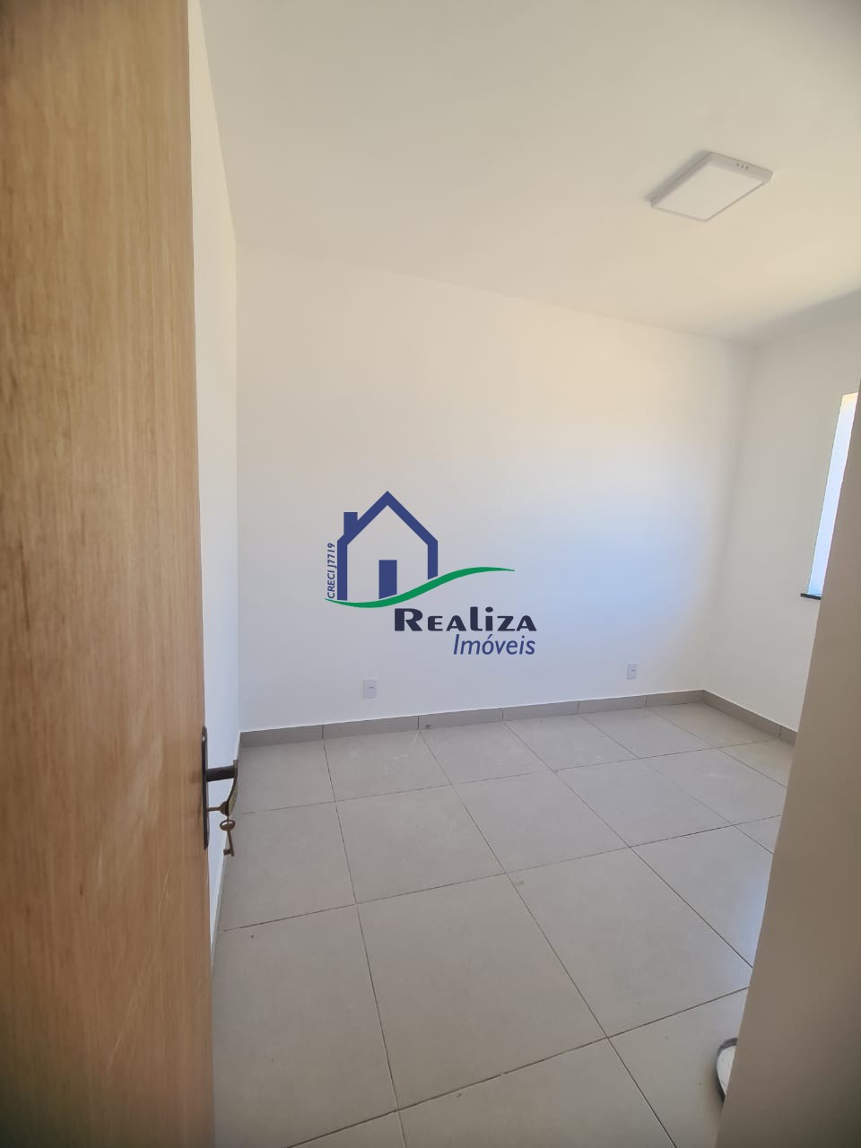 Casa à venda com 2 quartos, 80m² - Foto 13