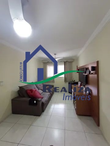 Casa à venda com 4 quartos, 180m² - Foto 3