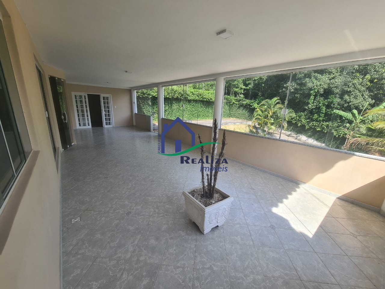 Casa à venda com 5 quartos, 620m² - Foto 22