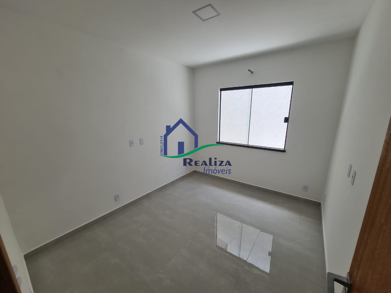 Casa à venda com 3 quartos, 105m² - Foto 11