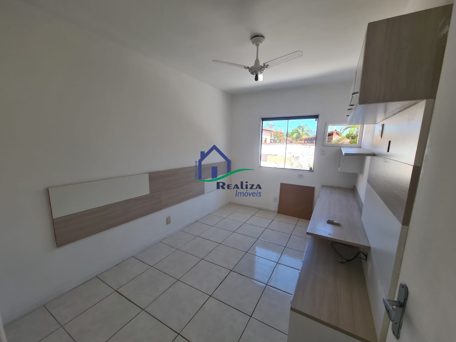 Casa à venda com 4 quartos, 150m² - Foto 19