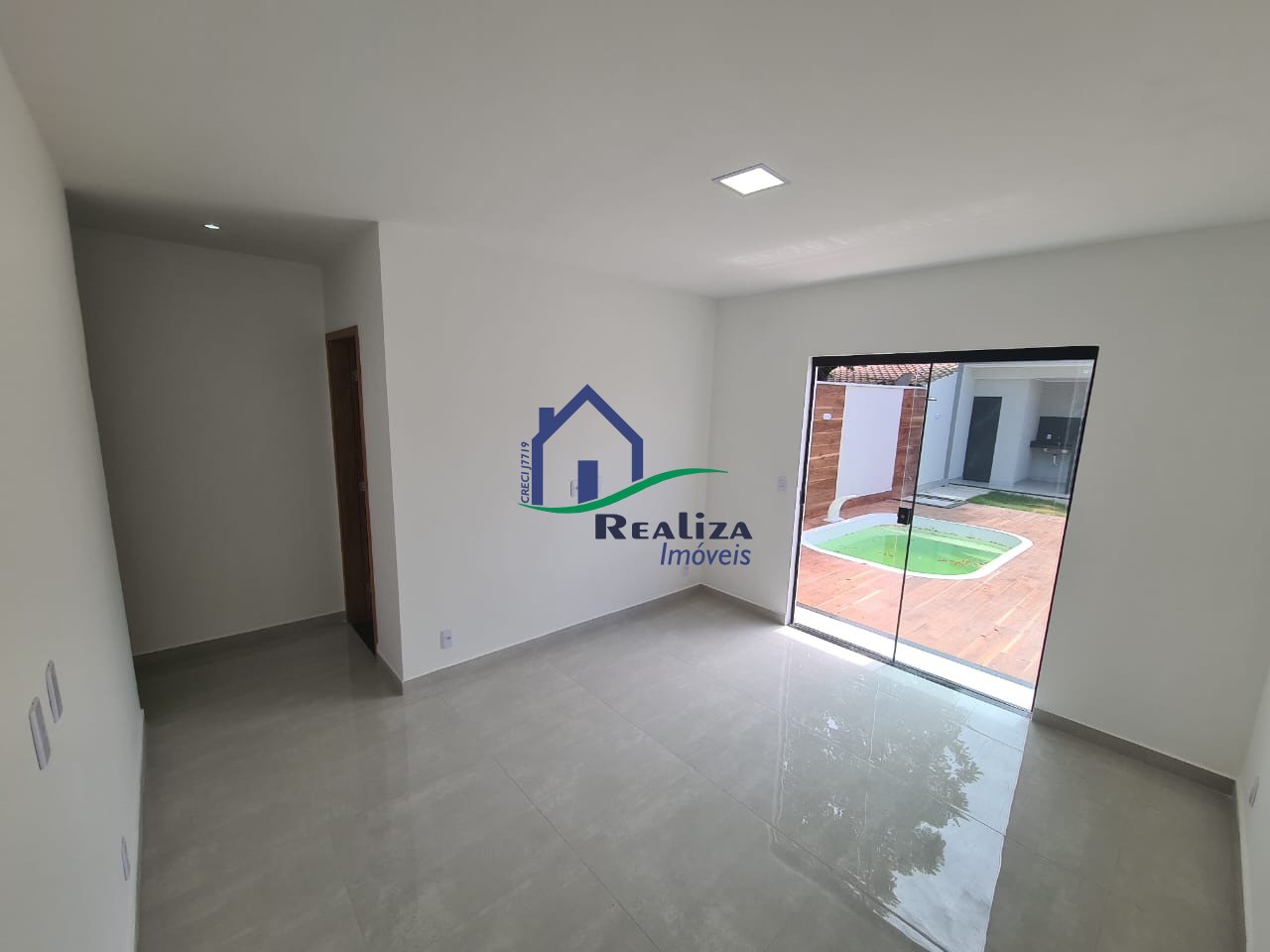 Casa à venda com 3 quartos, 105m² - Foto 12