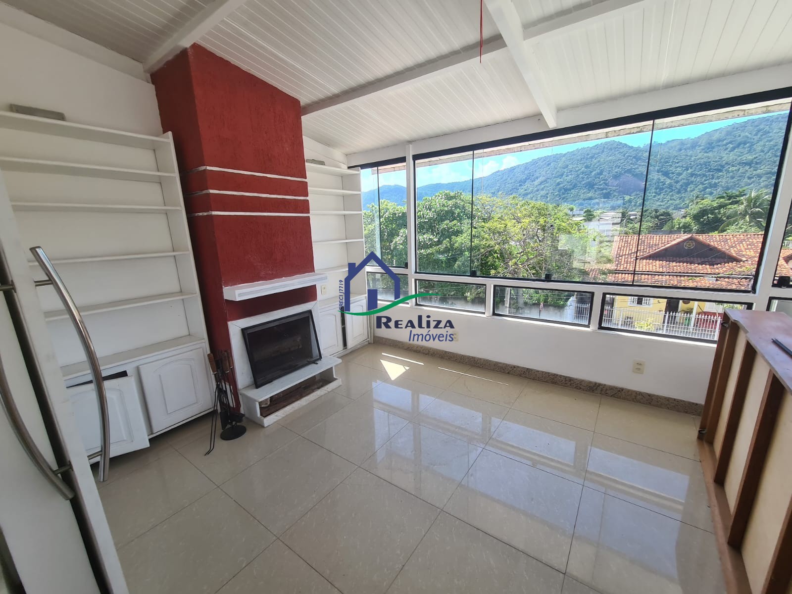 Casa à venda com 4 quartos, 150m² - Foto 29