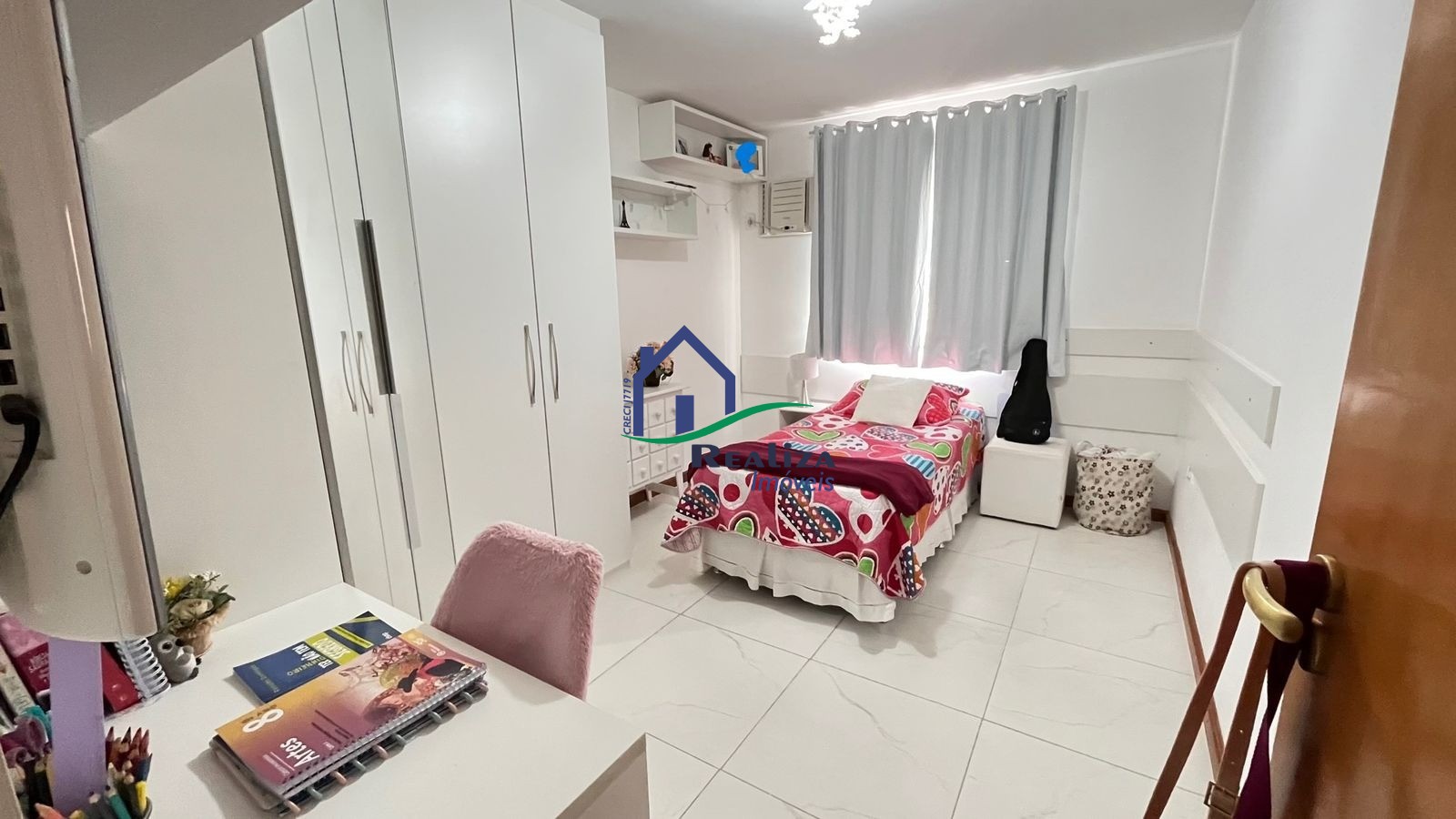 Casa à venda com 3 quartos, 120m² - Foto 10