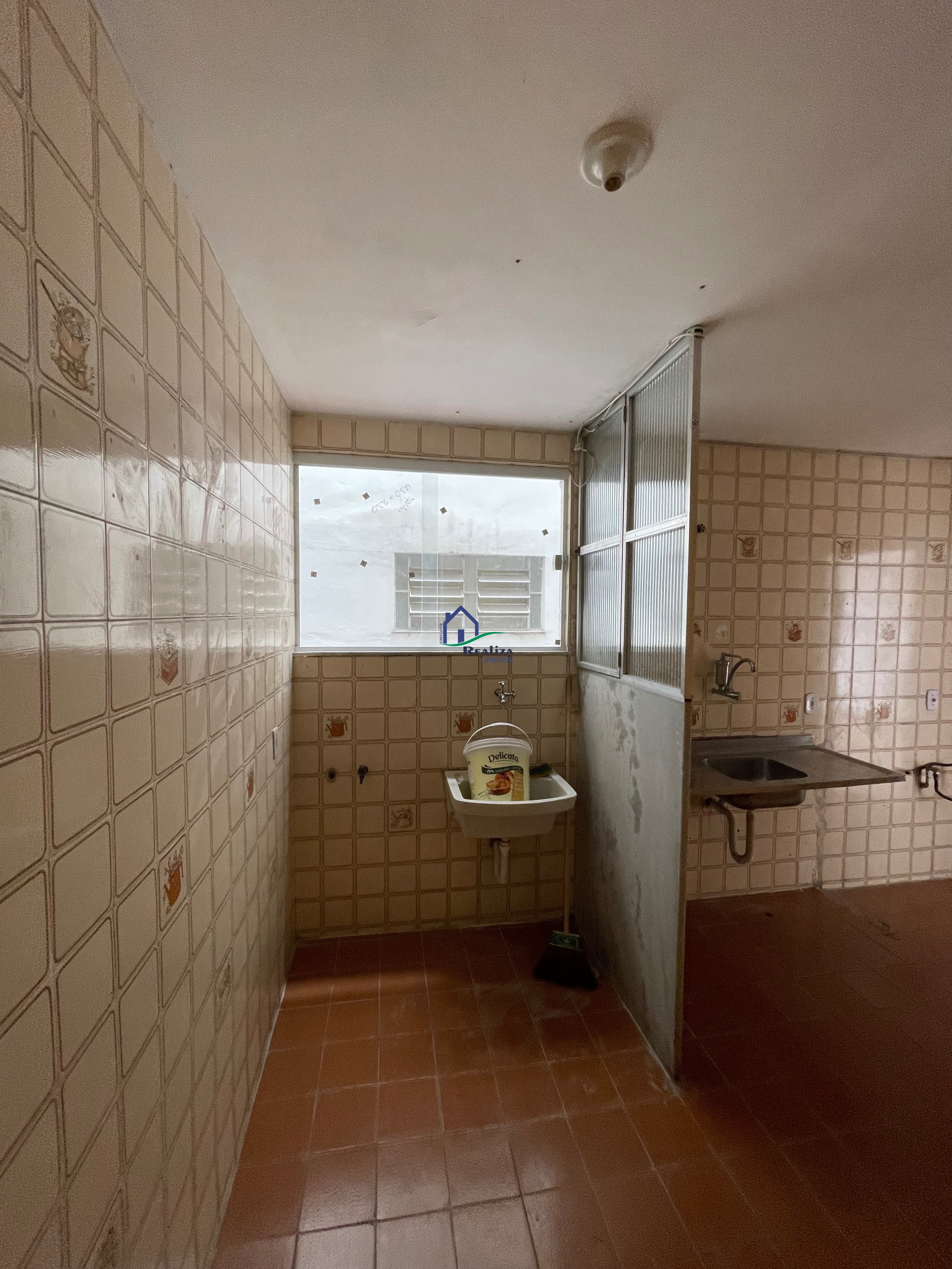 Apartamento à venda com 2 quartos, 90m² - Foto 4