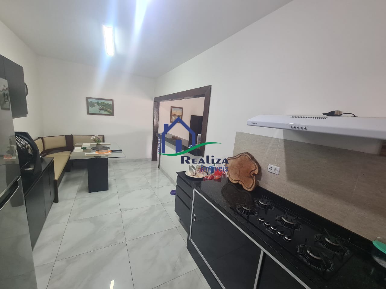 Casa à venda com 2 quartos, 180m² - Foto 13