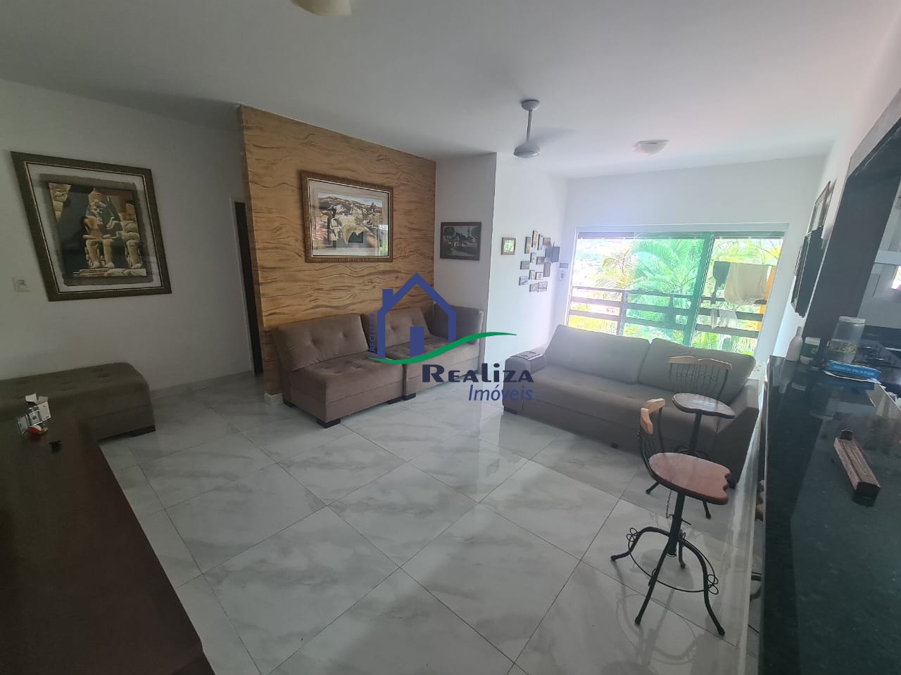 Casa à venda com 2 quartos, 180m² - Foto 12