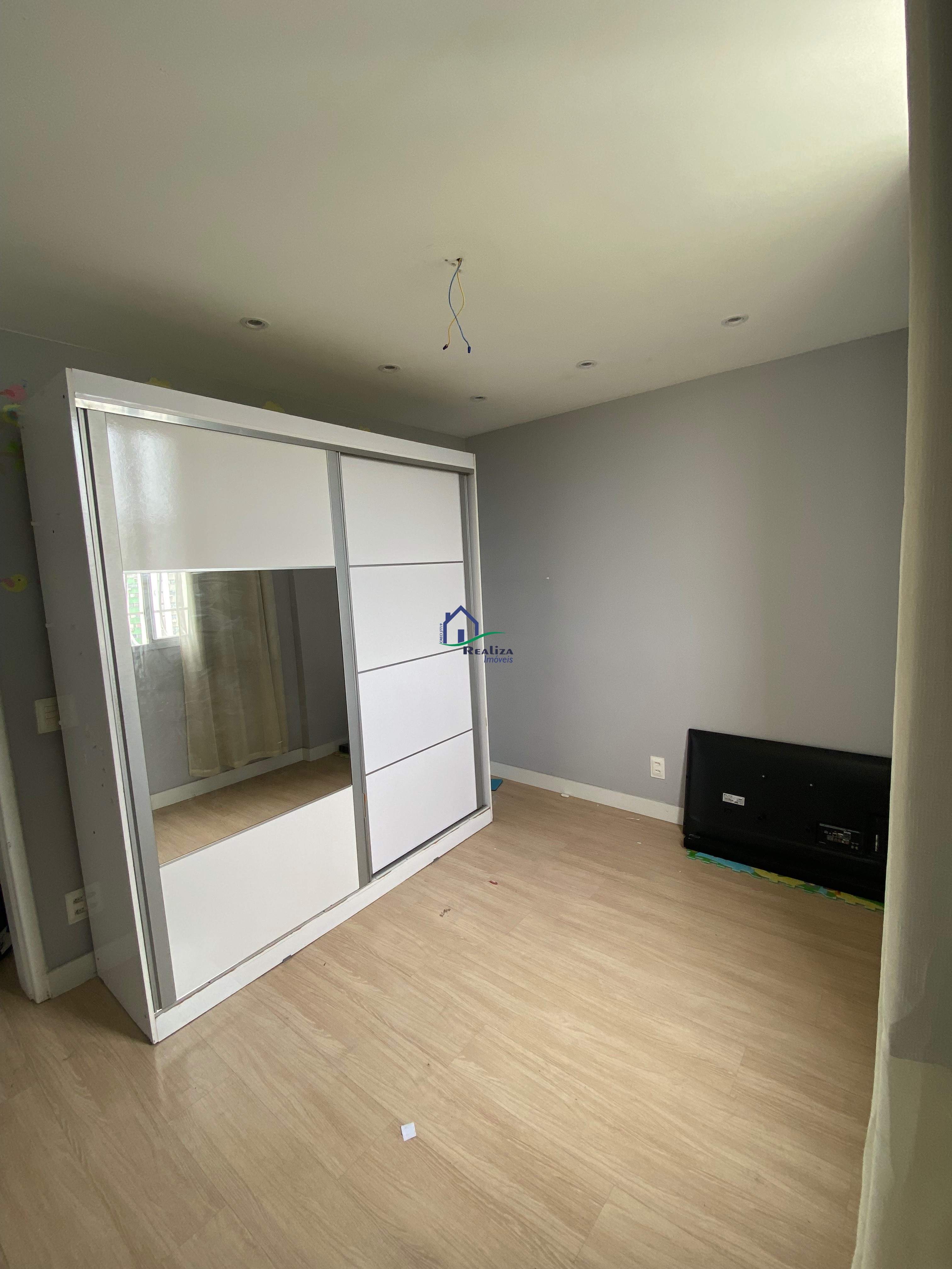 Apartamento à venda com 2 quartos, 60m² - Foto 11