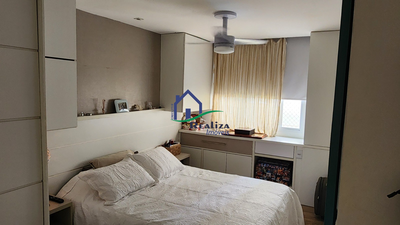 Apartamento à venda com 3 quartos, 97m² - Foto 10