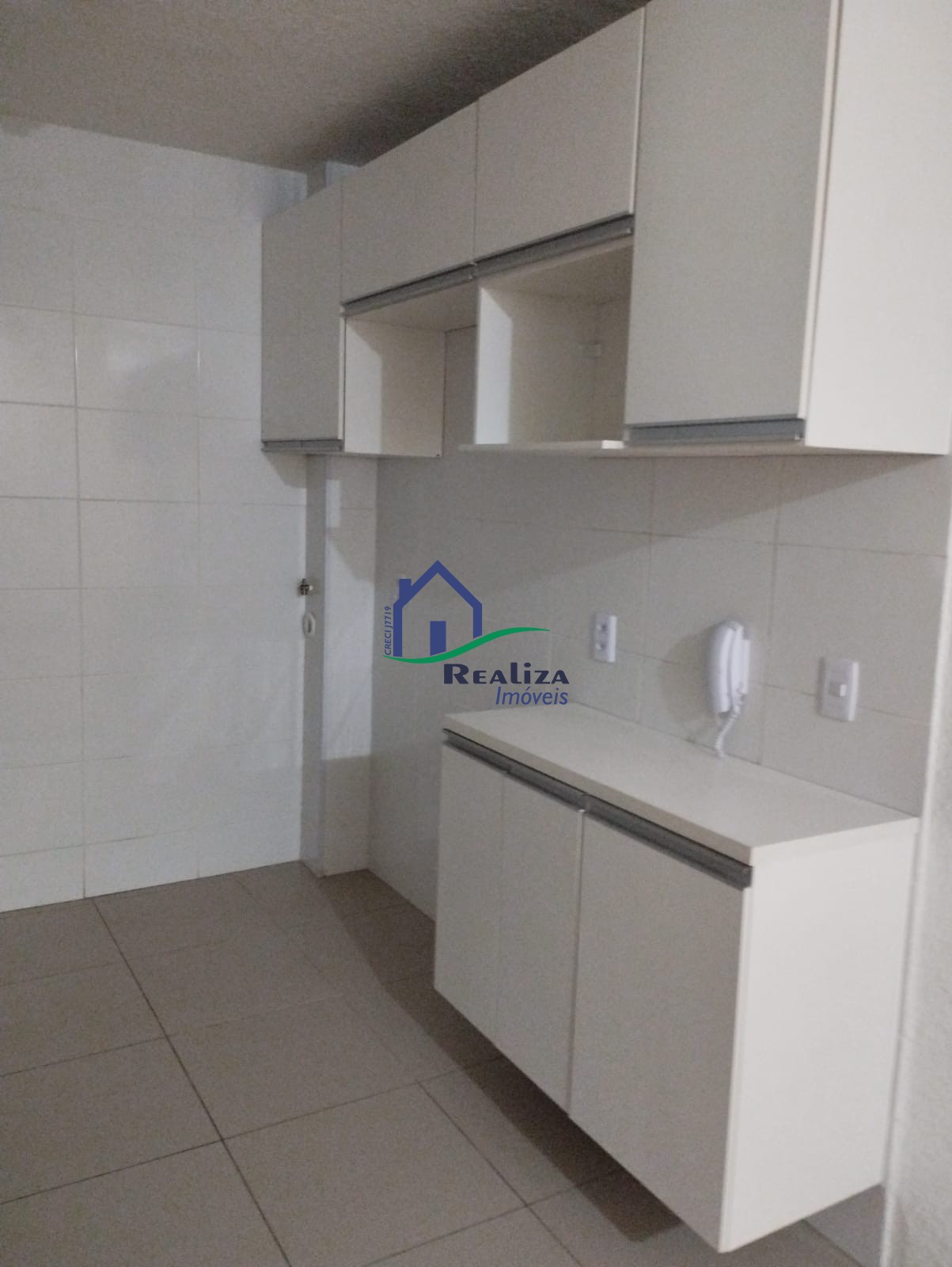 Apartamento à venda com 2 quartos, 42m² - Foto 5