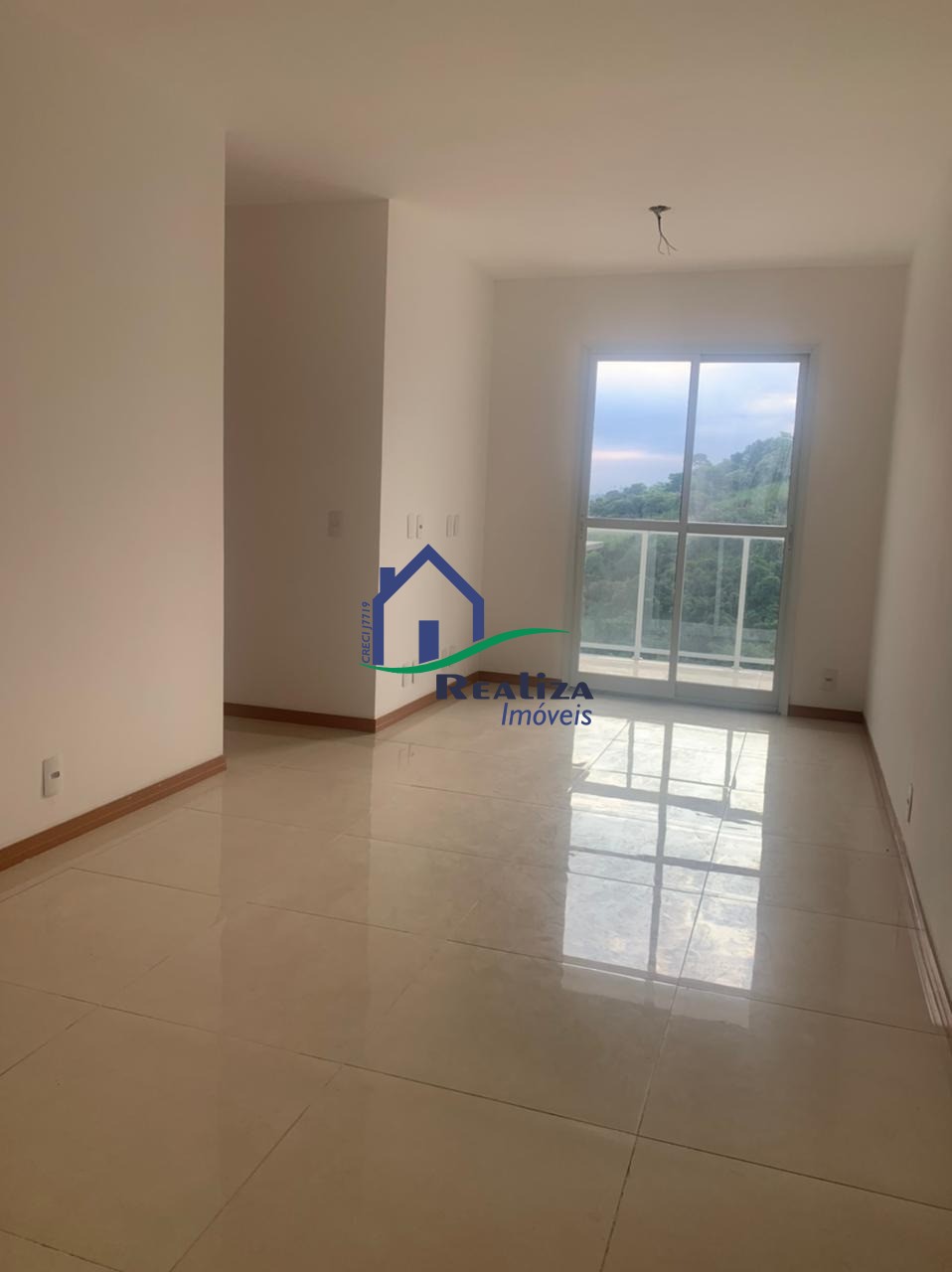 Apartamento para alugar com 2 quartos, 65m² - Foto 10