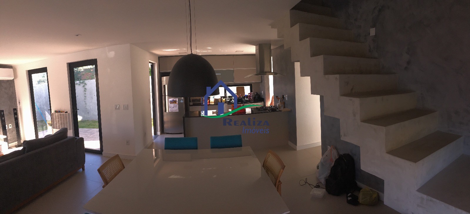 Casa à venda com 4 quartos, 220m² - Foto 15