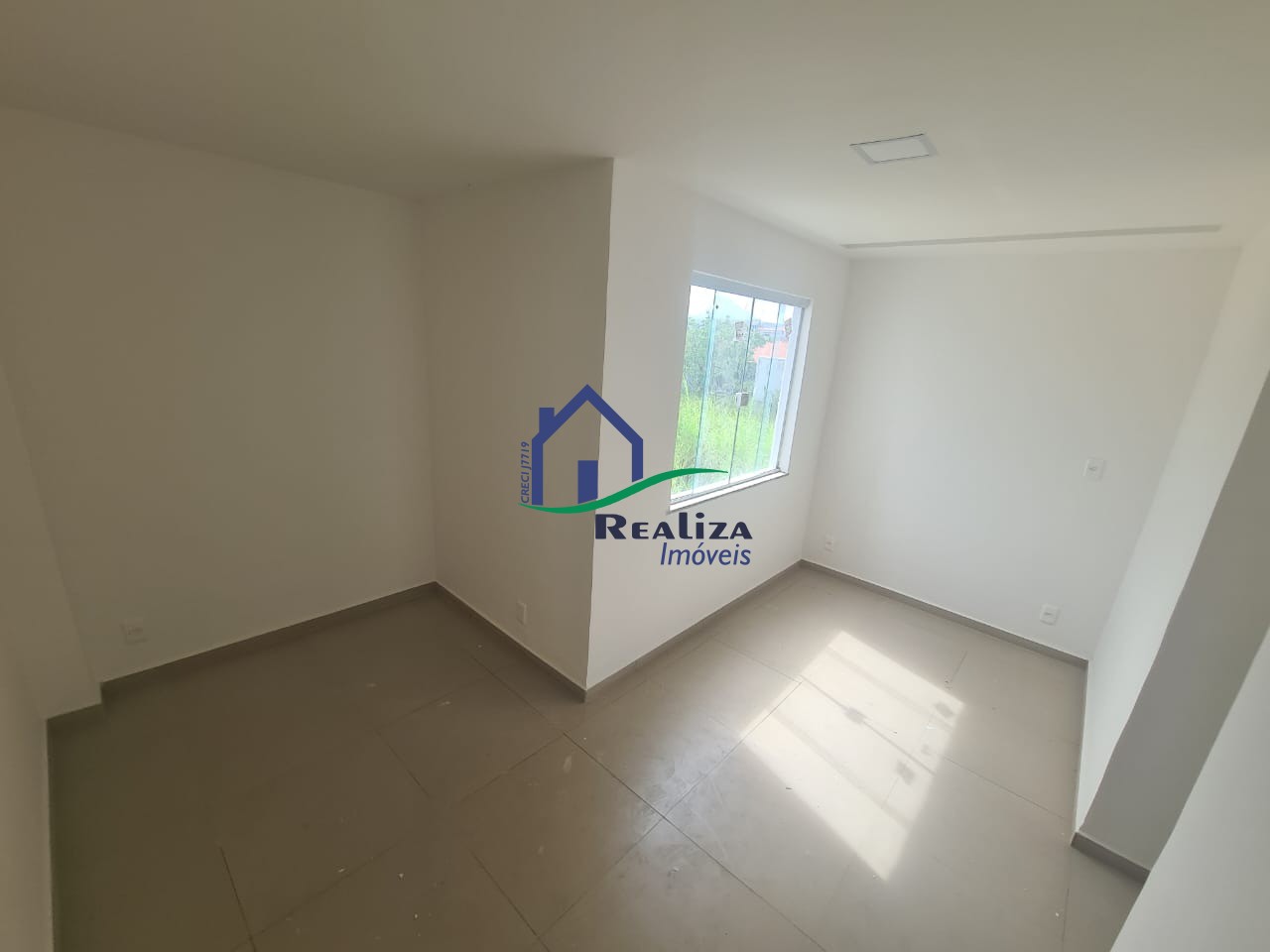 Casa à venda com 2 quartos, 100m² - Foto 6