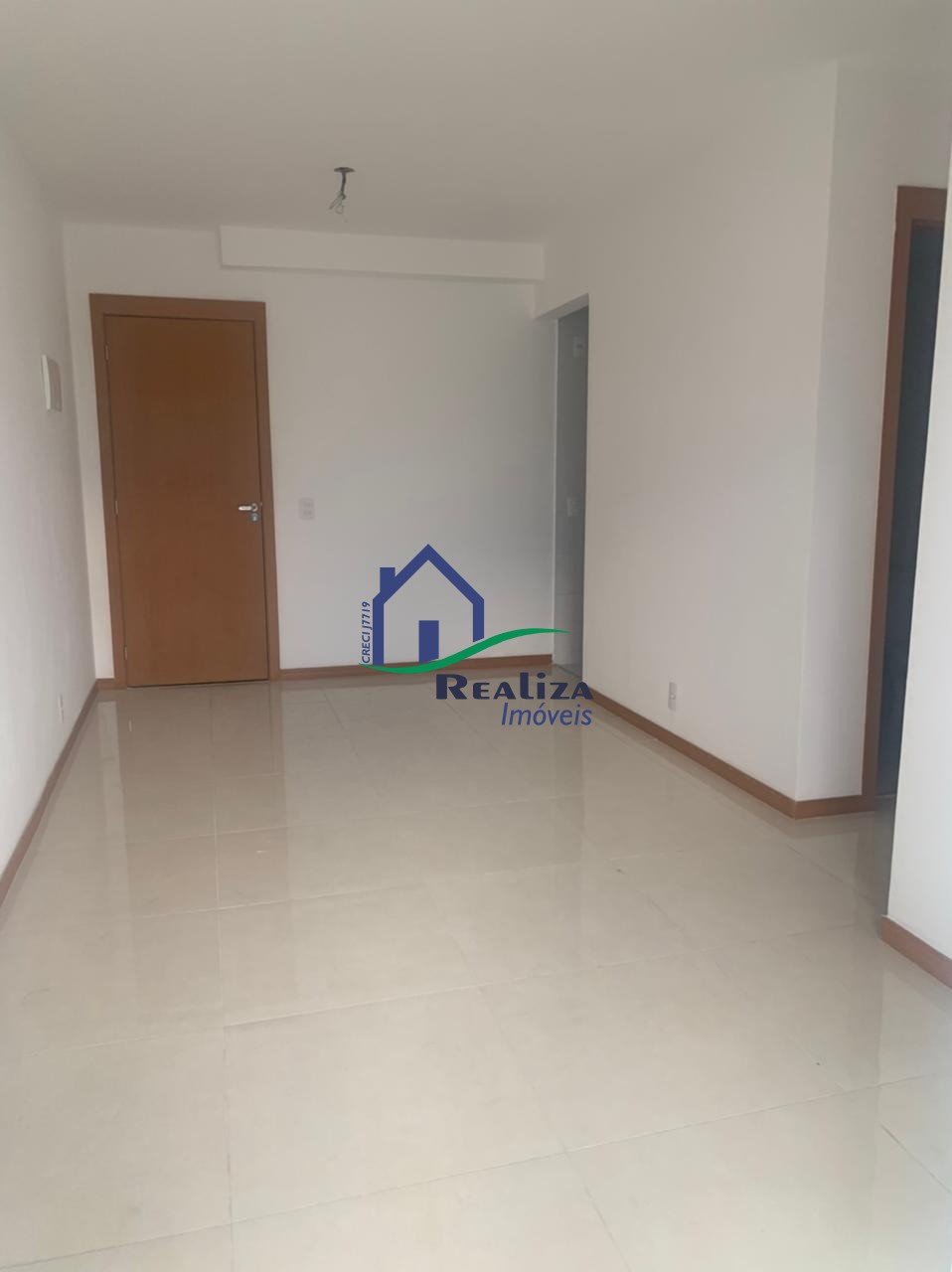 Apartamento para alugar com 2 quartos, 65m² - Foto 8