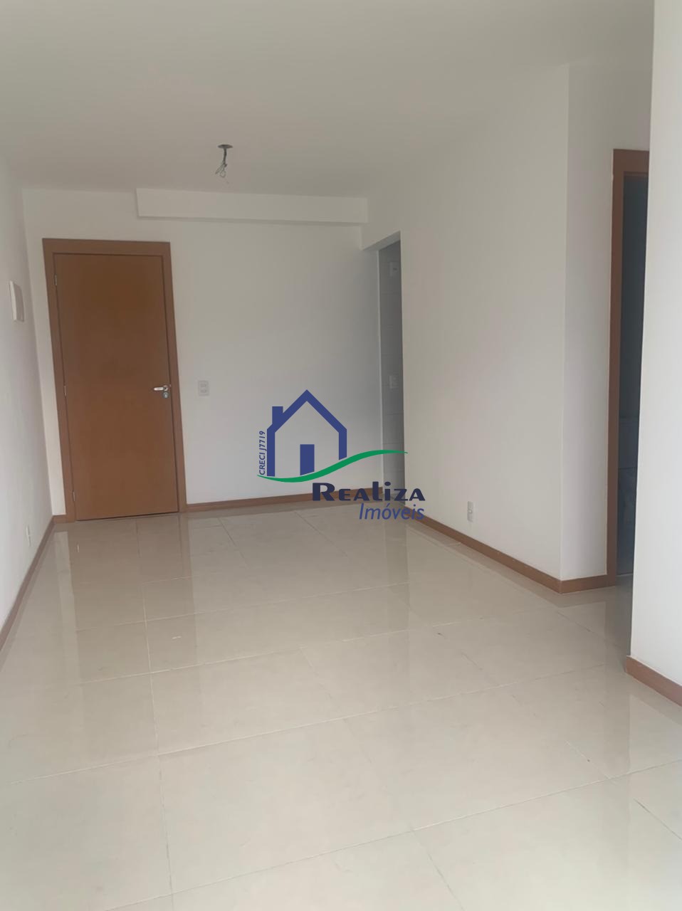 Apartamento para alugar com 2 quartos, 65m² - Foto 9